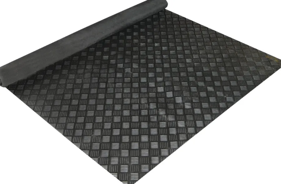 Autozone Gummimatte 203 x 120 cm | Tilhengertilbehør