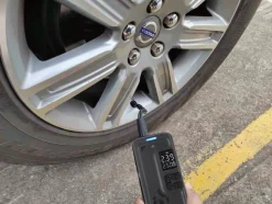 Autozone Kompressor akku 2000 mAh - | Kompressor|Biltilbehør